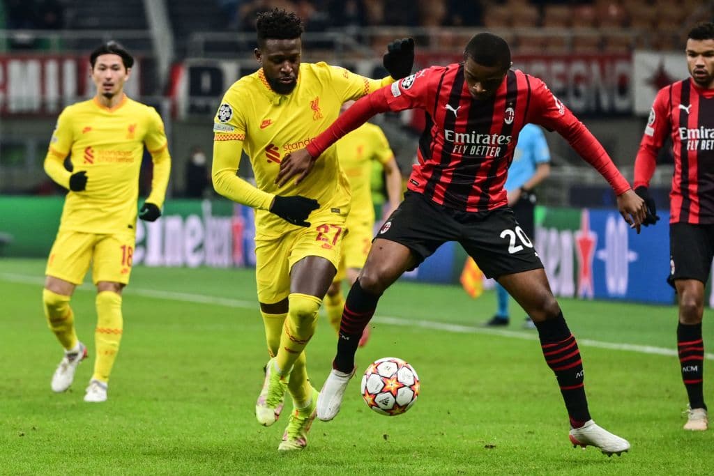 AC Milán cae ante Liverpool 2-1 y no consigue su calificación a la siguiente fase de la UEFA Champions League. Fikayo Tomori le daba la victoria al equipo rossonnero, pero Mohamed Salah y Divock Origi le dieron el triunfo a los 'Reds'.