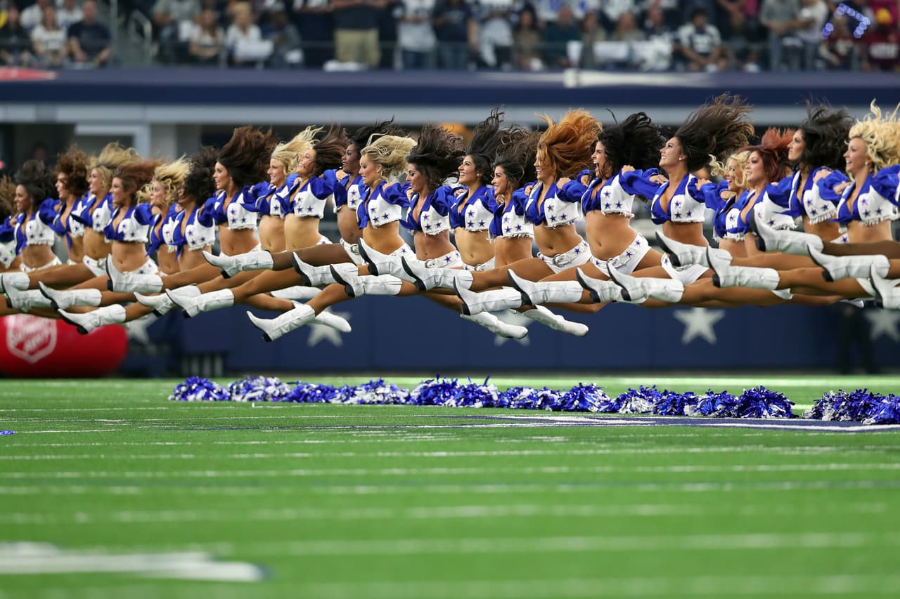 "Hemos estado estancados en el tercero lugar (de la división) desde hace rato, así que tenemos que ser conscientes de nuestra situación", señaló el entrenador de Washington Jay Gruden. "Los últimos cinco partidos son cruciales".