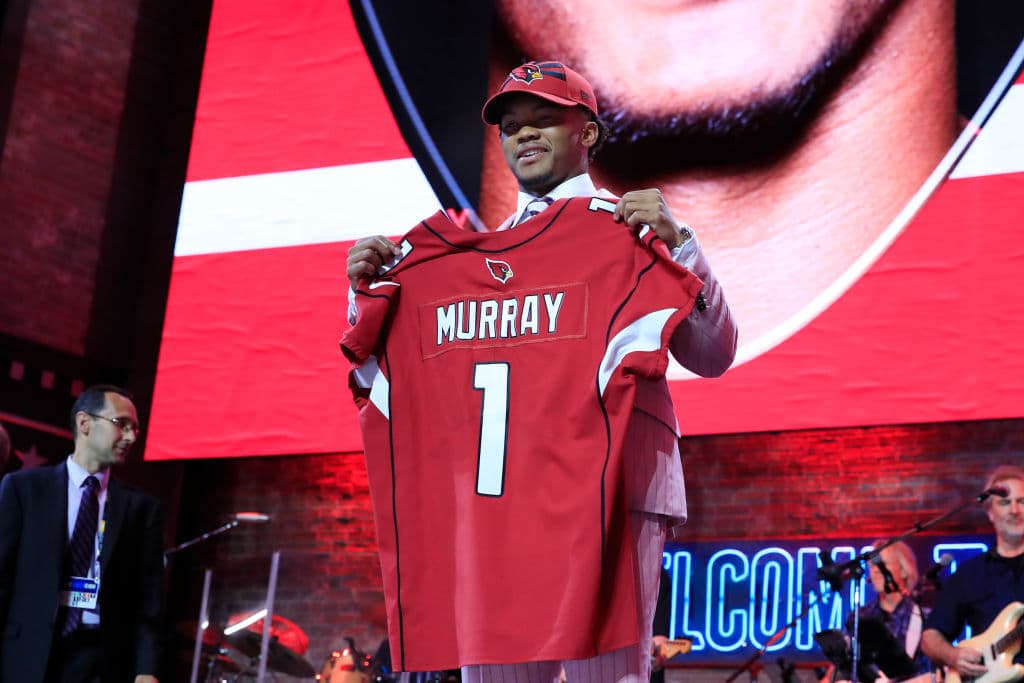 <b>1) Kyler Murray (Oklahoma)</b>. El quarterback fue reclutado, como se espeaba, en la primera posición por los Arizona Cardinals.