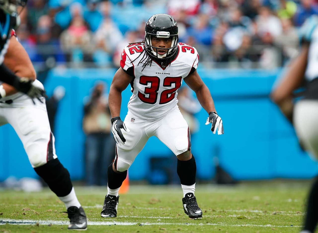 Jacquizz Rodgers - 5' 7" - Corredor.