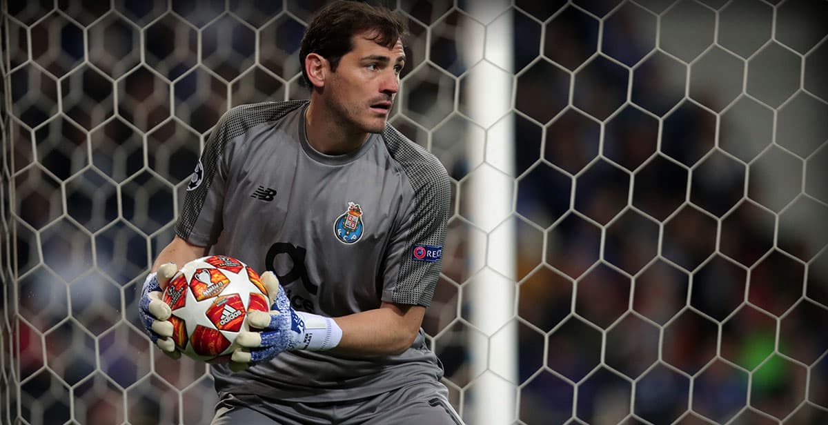 Aficionados quieren que Iker Casillas juegue y sea campeón