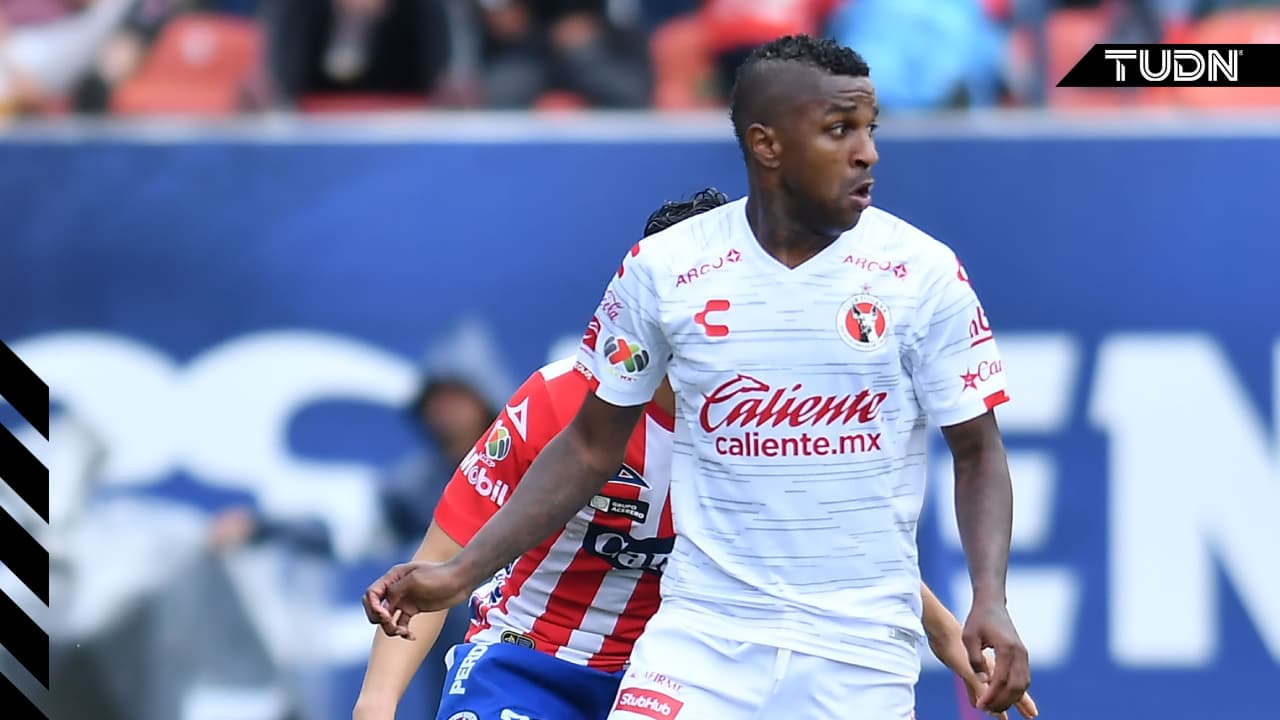 ¡Reprobable! Miller Bolaños sufre ataques racistas en San Luis