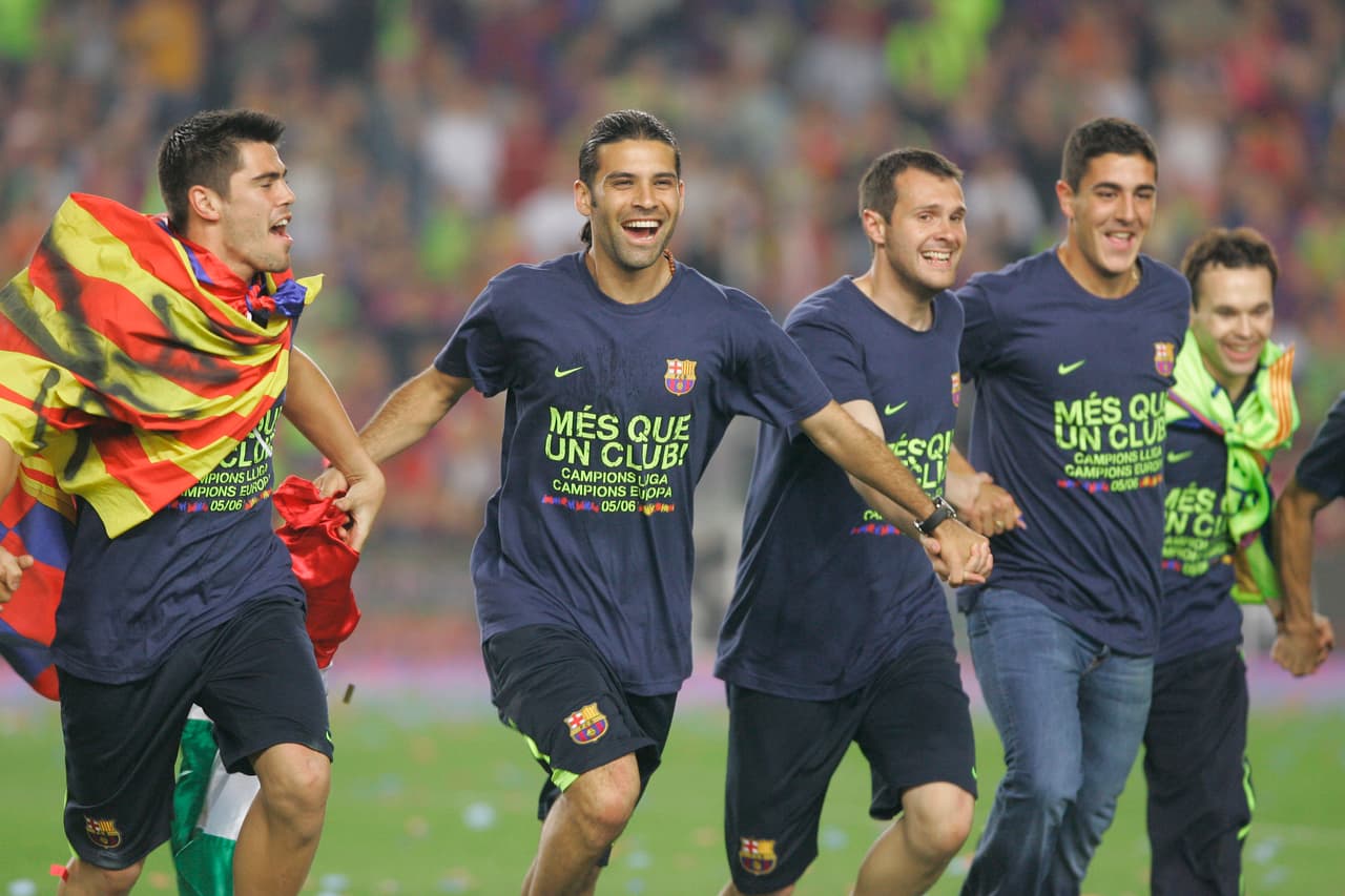 Se convirtió en el primer mexicano en levantar el trofeo de la UEFA Champions League, consiguió admiración y respeto a nivel mundial.
