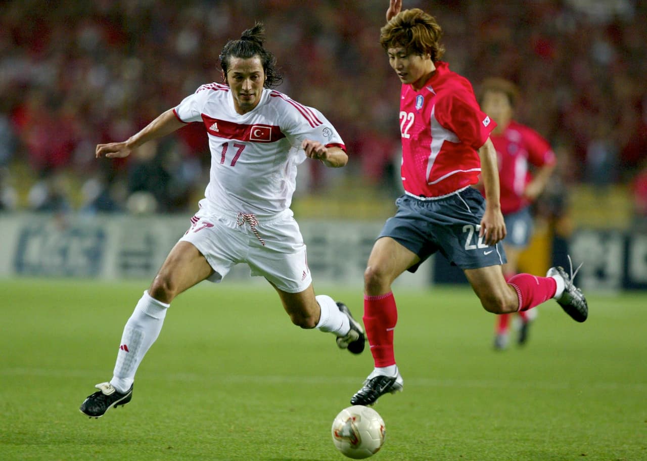 Hakan Sukur anotó el gol más rápido de los mundiales a los 10 segundos contra Corea del Sur en el juego por el tercer lugar, donde los turcos ganaron por 3-2.