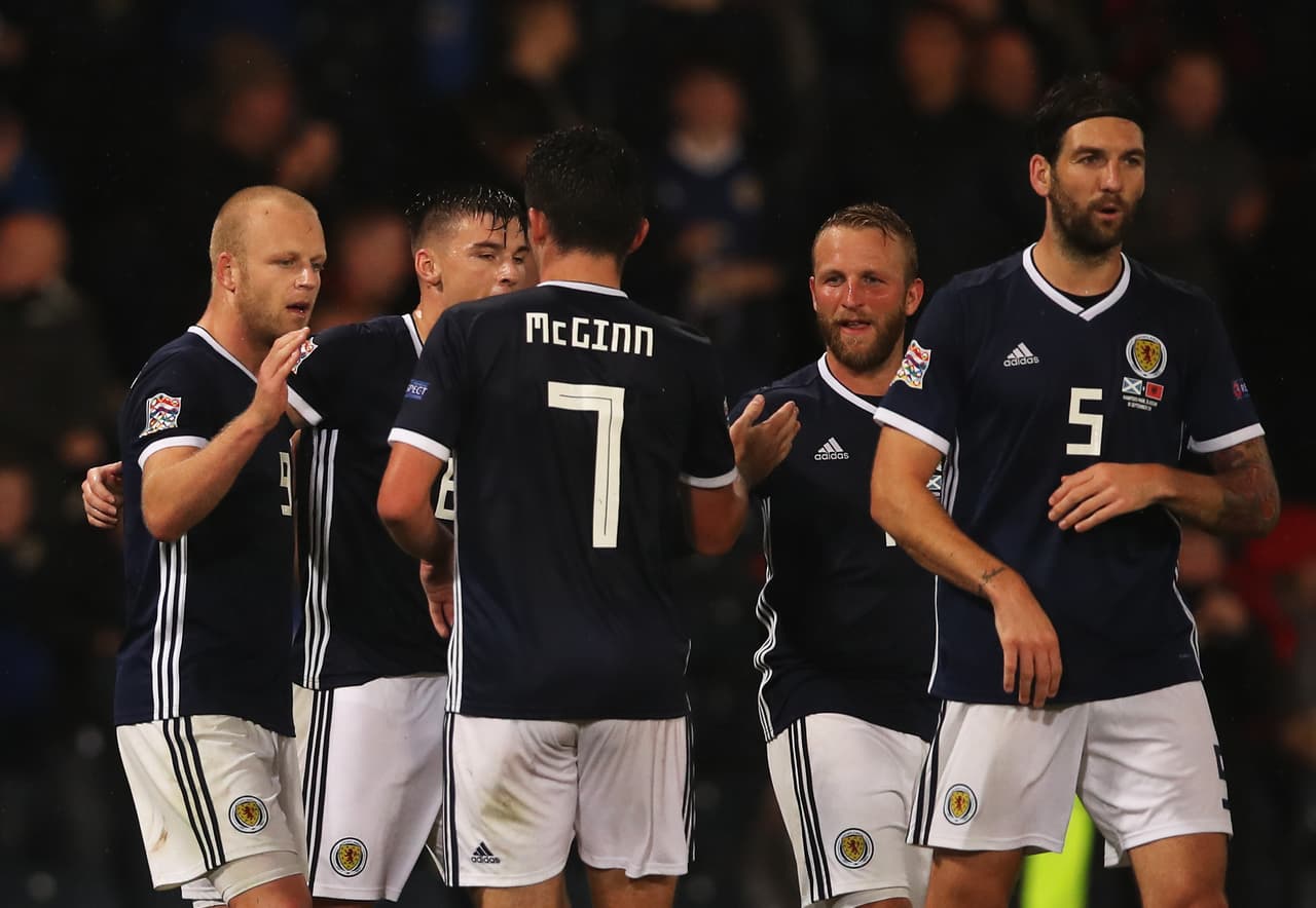 Inicialmente le habían otorgado el gol al delantero del Hearts (9) pero la UEFA decidió marcar el autogol de Xhimshiti.