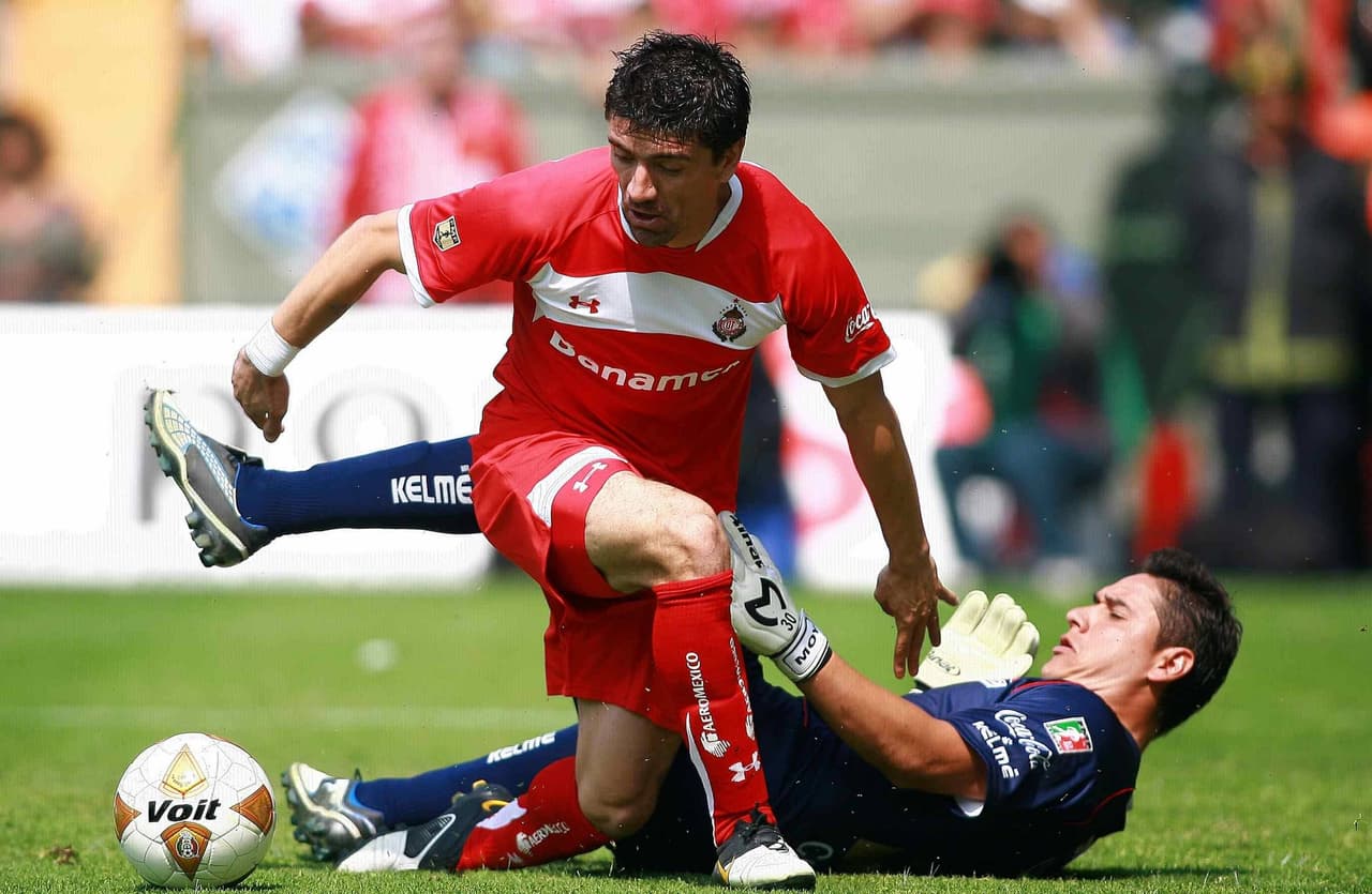 8- Héctor Mancilla - Chileno y delantero, levantó dos títulos con los Diablos el Apertura 2008 y el Bicentenario 2010. También un par de campeonatos de goleo.