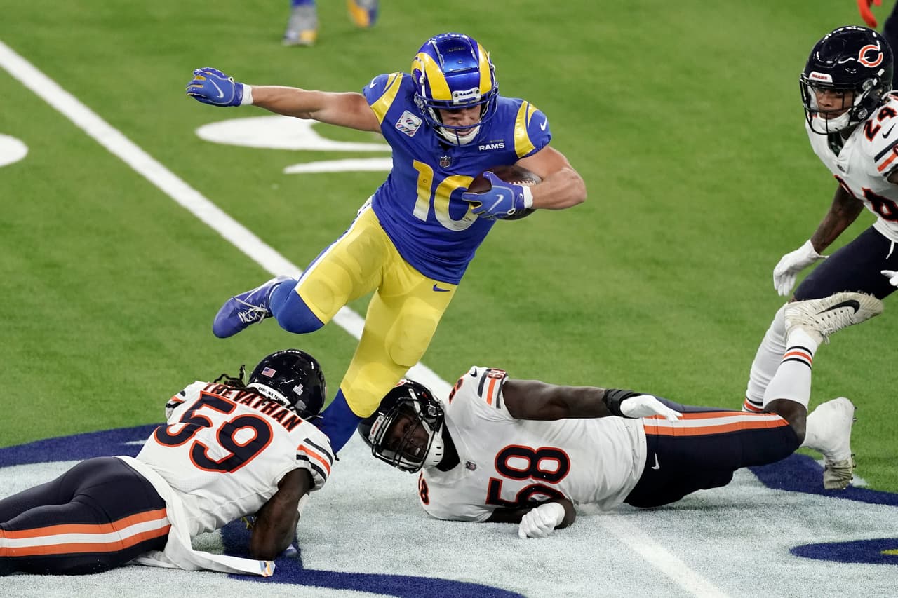 Aaron Donald y su poderosa defensiva dominan durante todo el partido a la ofensiva de los Bears y los Rams ganan 10-24 en el Monday Night.