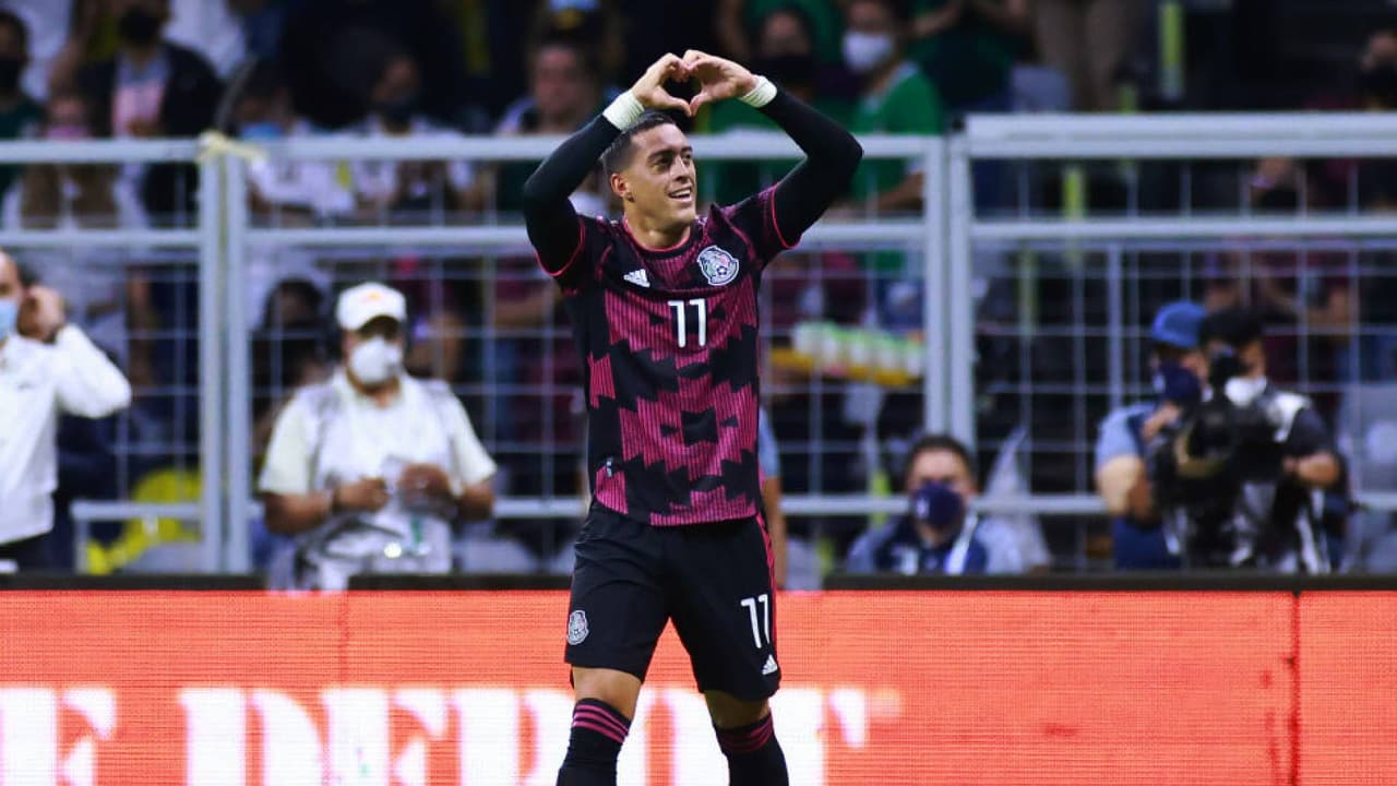 Funes Mori festeja la confianza que le da su segundo con el Tri