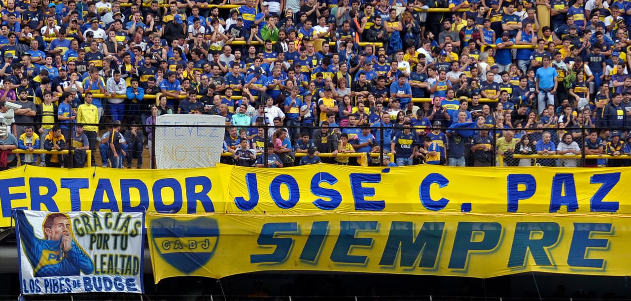 La hinchada de Boca Juniors es una de las más grandes del continente pues el equipo se hizo más popular en los últimos años gracias a sus éxitos internacionales.