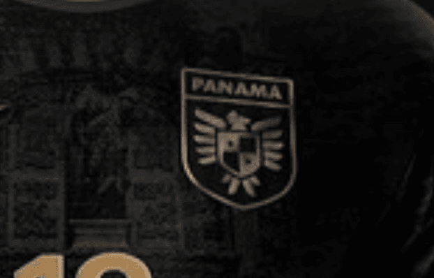 Panamá estrenaría playera negra en homenaje a Luis Tejada