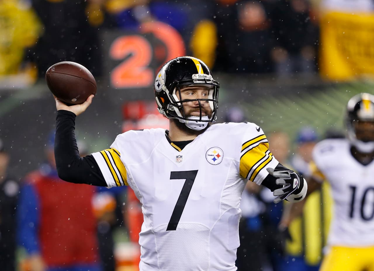 7 PITTSBURGH STEELERS La forma en que vencieron a los Cincinnati Bengals deja muchas dudas. Debieron perder un partido donde el destino puso su grano de arena en su favor. Dependen totalmente de Ben Roethlisberger para salir adelante.