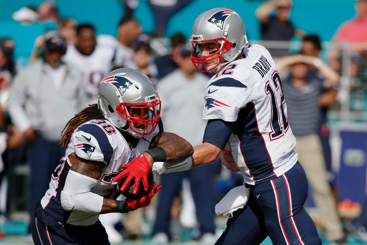 6 NEW ENGLAND PATRIOTS La forma en que cerraron la temporada fue decepcionante. Pero son los Patriots, siguen siendo los actuales campeones y pueden dar otra vez el salto grande. Los lesionados están de regreso y eso le da muchas armas a Tom Brady.