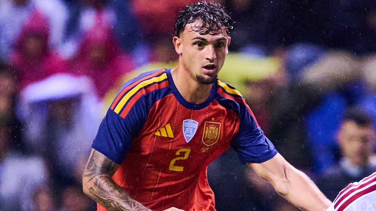 Jugador de España cumple años en pleno Mundial y así lo festejan sus compañeros