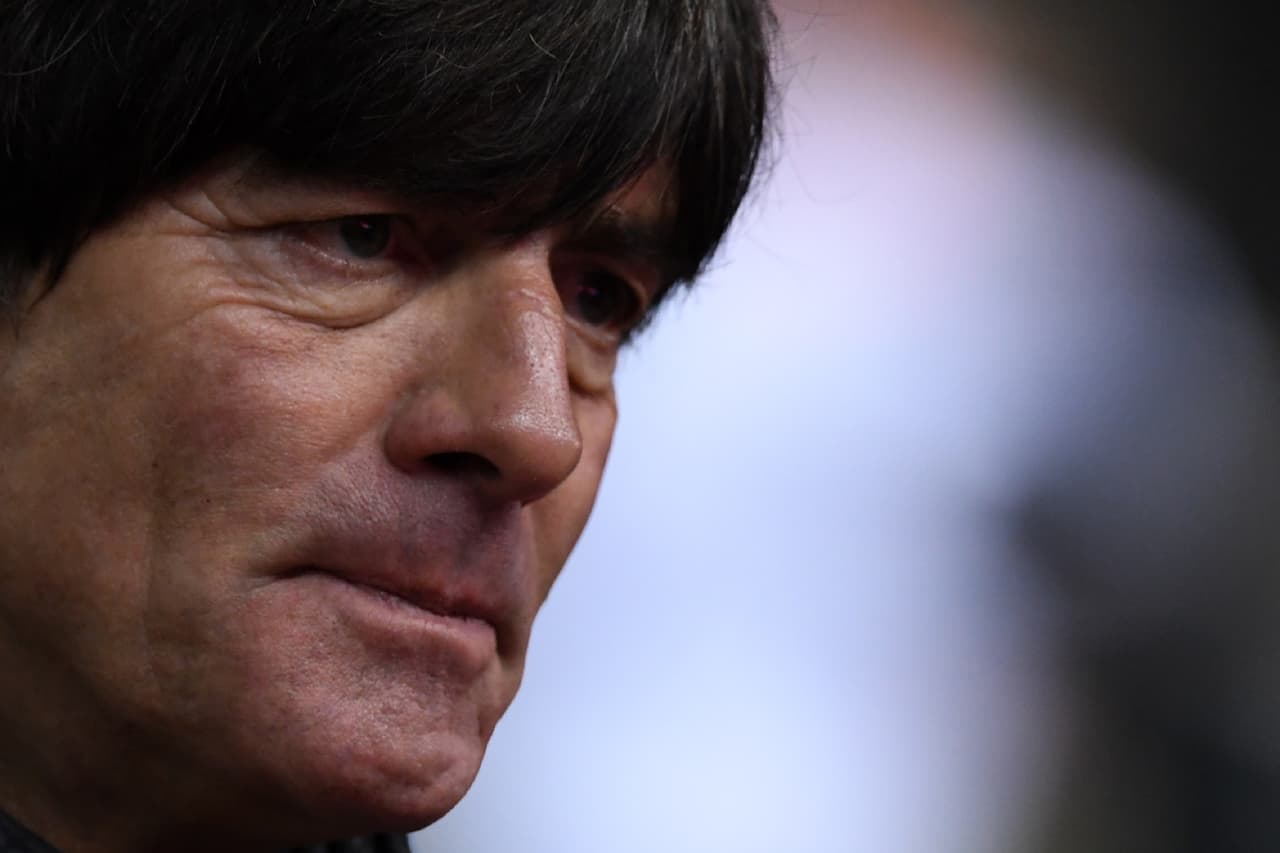Joachim Low ahora prepara el juego amistoso de este martes ante Dinamarca y luego tendrán descanso para regresar a la eliminatoria en julio ante San Marino.