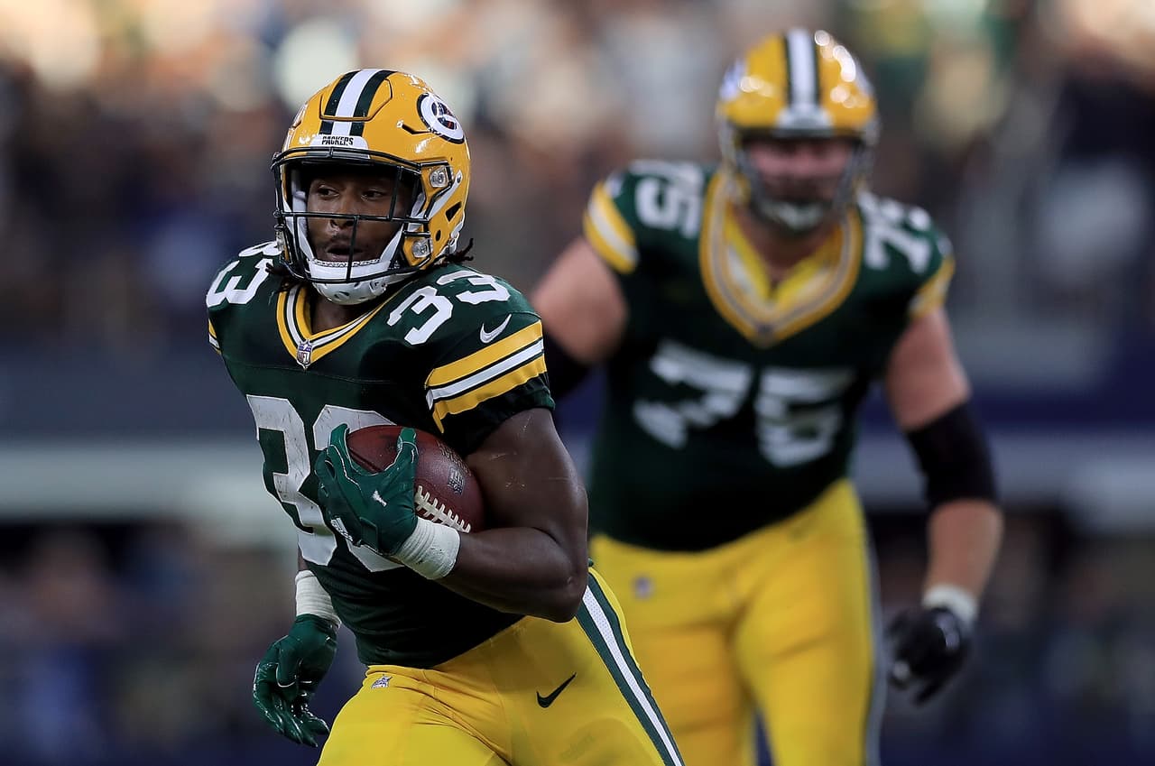 Las preguntas más hechas sobre el equipo fue por su resultado contra Bears y sobre la polémica de quiénes se arrodillaron durante el himno.