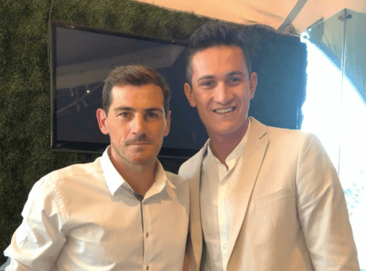 Iker Casillas recuerda y felicita a Raúl Gudiño