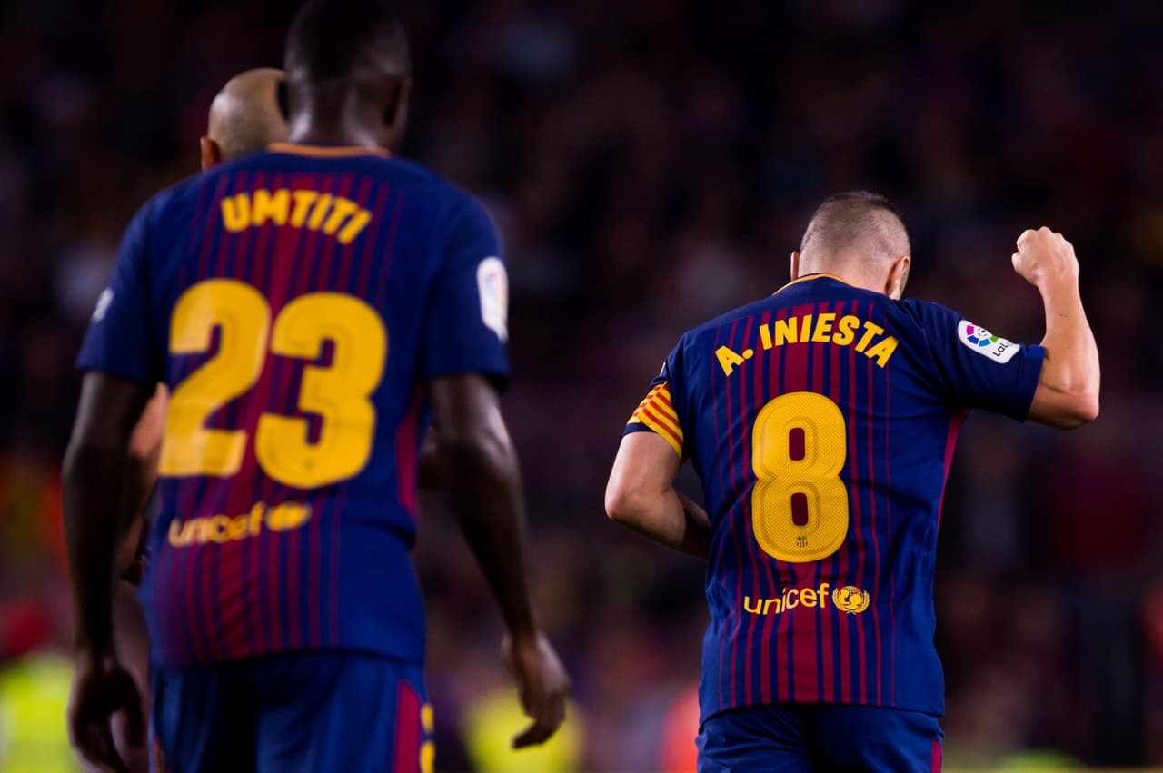 BARCELONA, SPAIN - OCTOBER 21: Andres Iniesta of FC Barcelona celebrates after scoring his team's second goal during the La Liga match between Barcelona and Malaga at Camp Nou on October 21, 2017 in Barcelona, Spain. (Photo by Alex Capaeros/Getty Images)