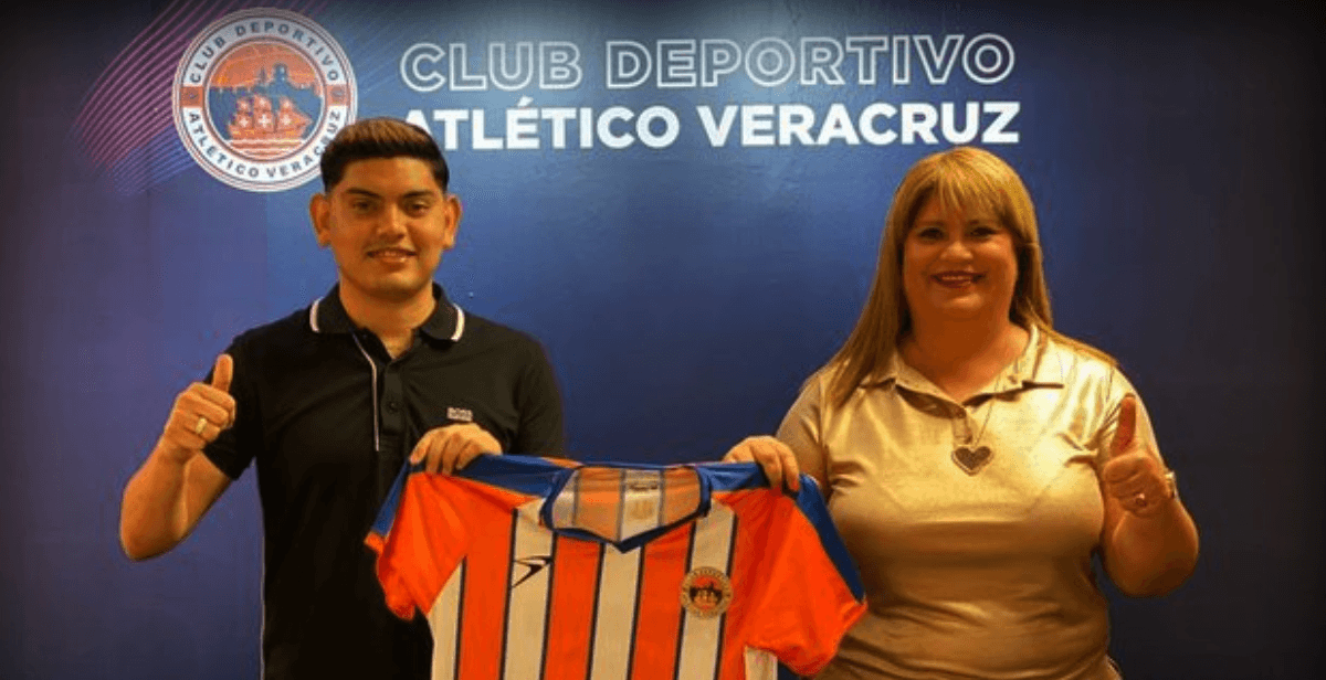 Jonathan Espericueta fue presentado con el Atlético Veracruz