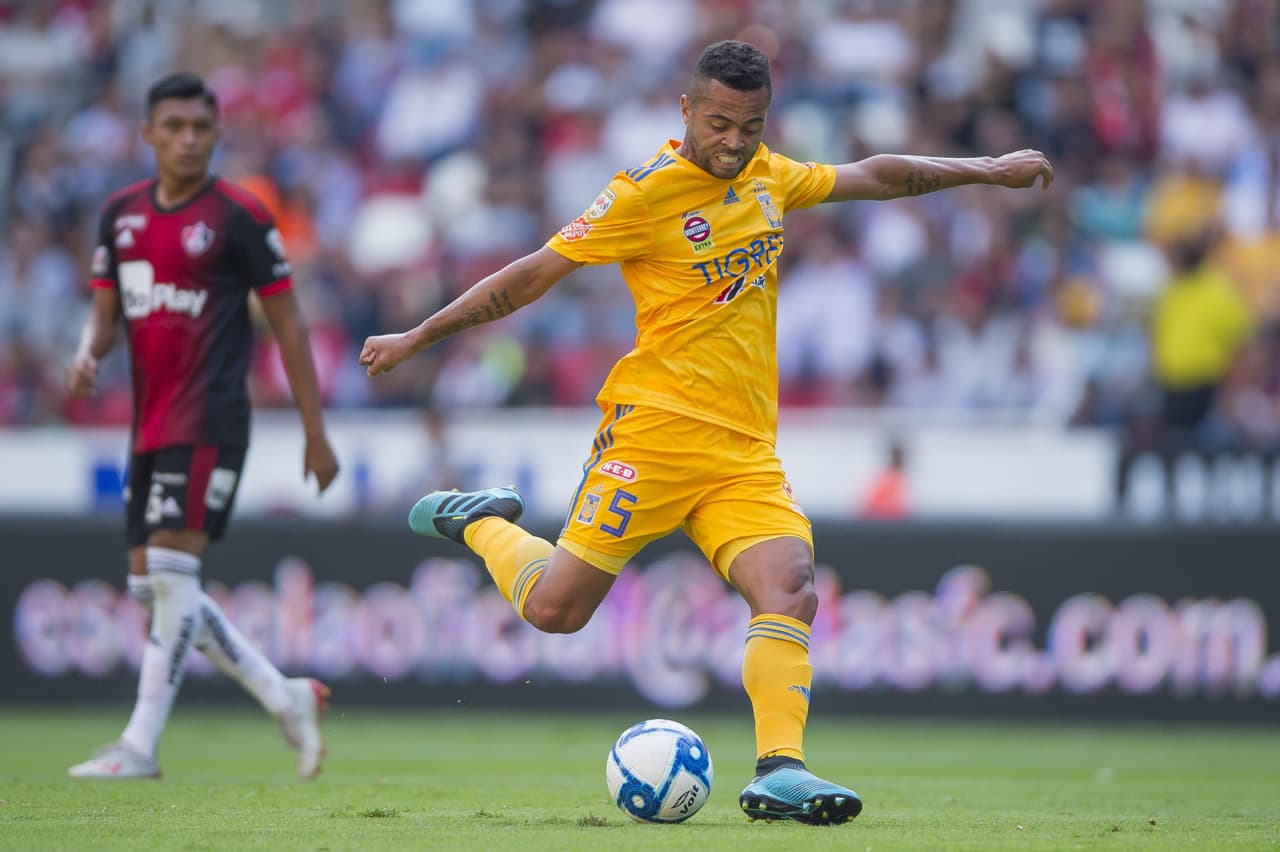 Rafael Carioca mostró su molestia con la directiva de Tigres