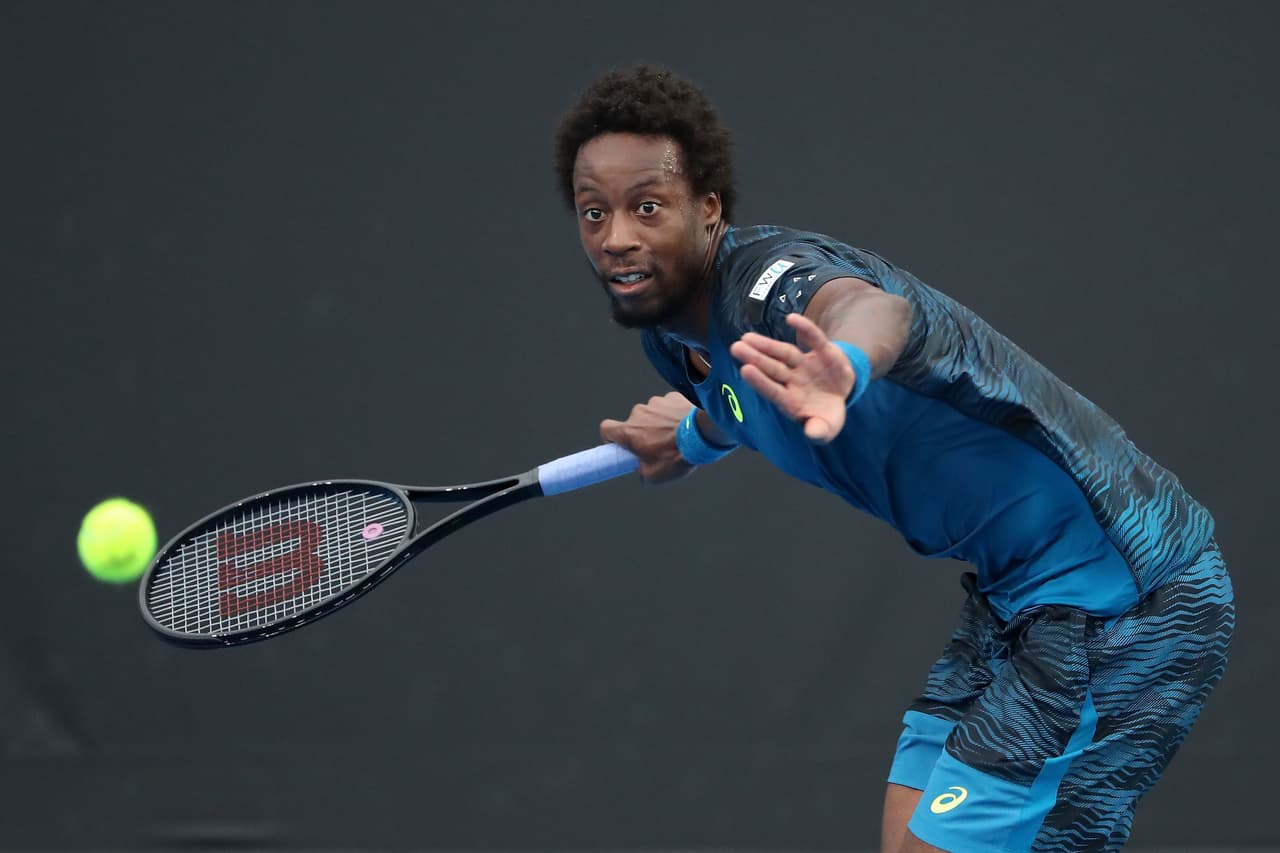 El francés Gael Monfils demostró que está listo para la pelea con una victoria 6-2, 6-3, 6-2 contra Jiri Vesely, con lo que ratificó la superioridad de los favoritos en primera ronda.