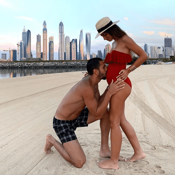 Koke no fue citado por Luis Enrique para los juegos de España y se fue con Beatriz Espejel a Dubai donde dieron a conocer que serán padres.