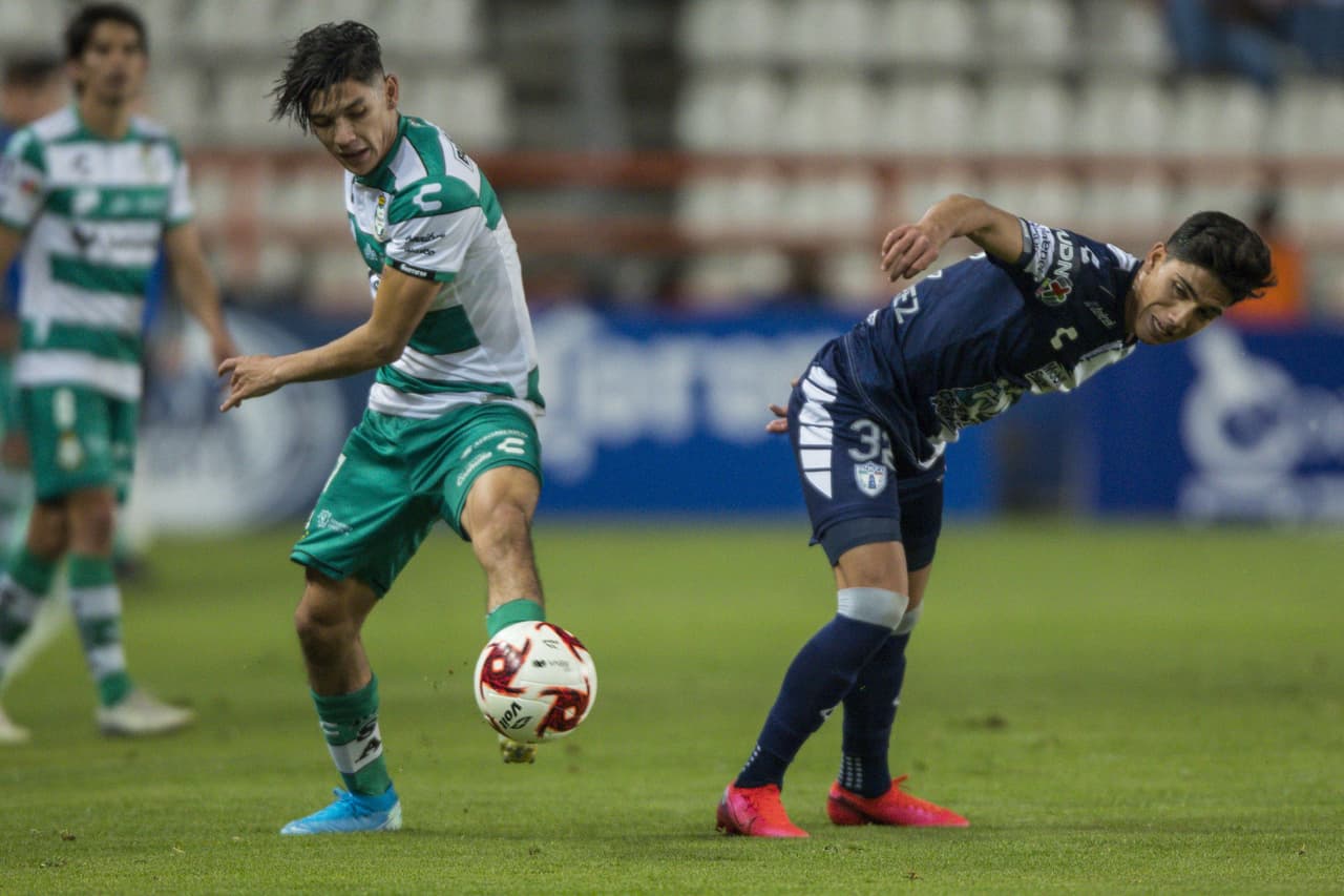 En el segundo tiempo ambos generaron ocasiones de gol pero faltó definición.