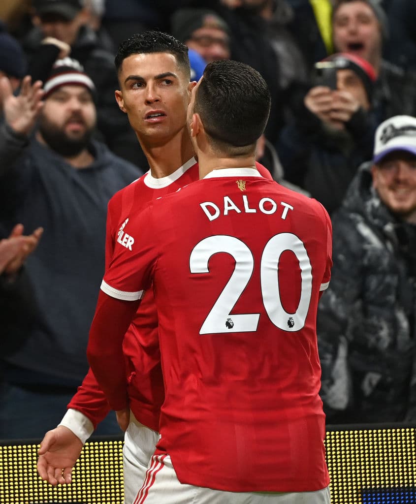 Manchester United se impone 2-0 a Brighton and Hove Albion 2-0, en el partido de la J18 de la Premier League. Cristiano Ronaldo abrió el marcador al minuto 51', seguido de Bruno Fernandes quien anotó el segundo ya al filo del partido.