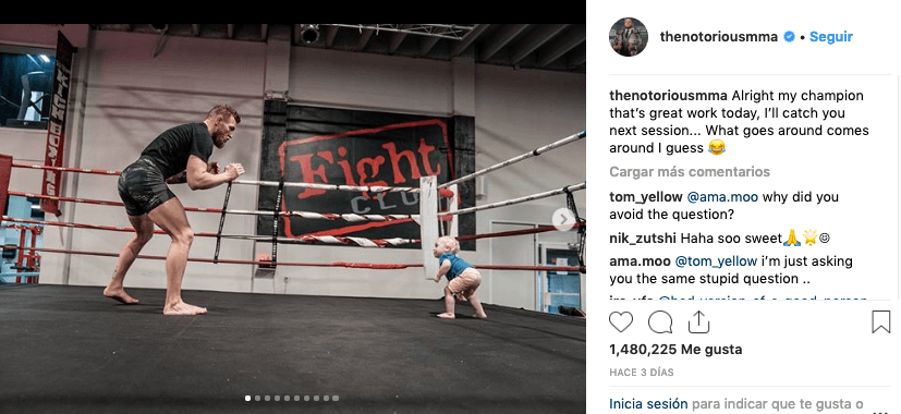 Conor McGregor tuvo también un momento de "entrenamiento familiar" con su hijo, a pesar de que aún es un pequeño.