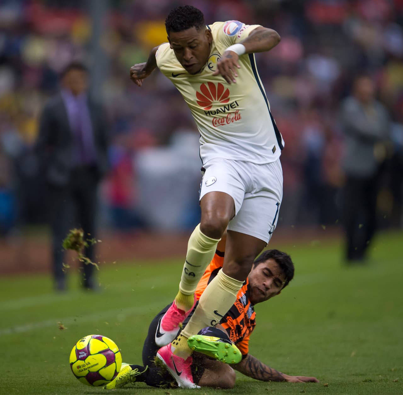 Michael Arroyo ha recuperado el nivel de torneos pasados con lo que ha recuperado la titularidad en el equipo.