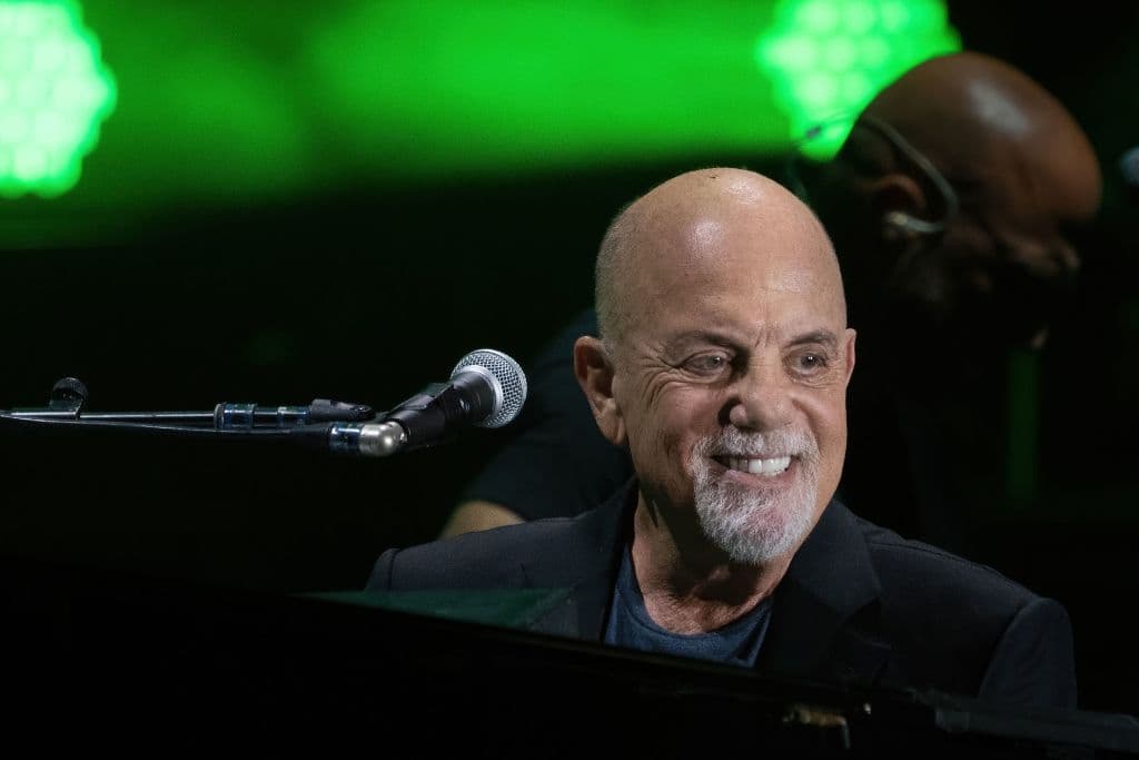 Billy Joel reanuda su residencia en el Madison Square Garden, el lugar donde ha vendido más de 70 conciertos; su regreso fue épico con una lista de 25 canciones.