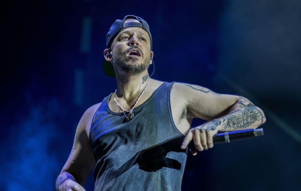 Residente expresó su malestar del bloqueo estadounidense sobre la isla y también sobre la la situación sanitaria en medio de la pandemia.