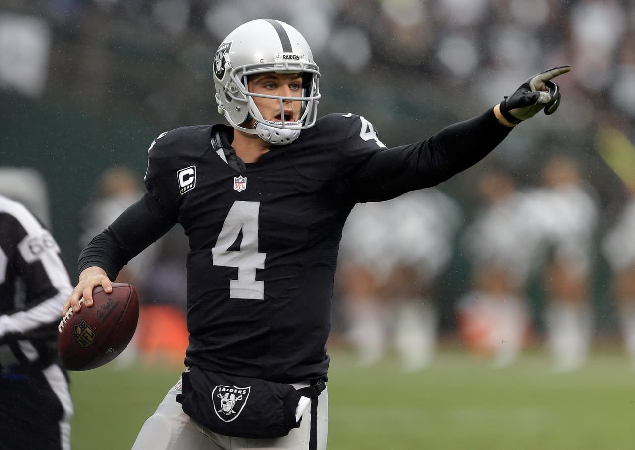 Los Green Bay Packers vencieron 30 - 20 a los Oakland Raiders para avanzar a la postemporada, los Raiders están eliminados.