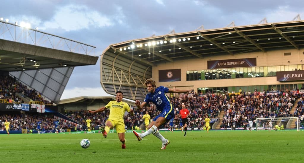 Chelsea es Campeón de la UEFA Super Cup. En tiempo regular Hakim Zyech abrió el marcador al minuto 27 para la escuadra inglesa, pero fue Gerard Moreno Balagueró quien igualó el marcador al 73'. El partido no logra definirse en tiempos extra y, en tanda de penales, 'The Blues' se llevan el campeonato.