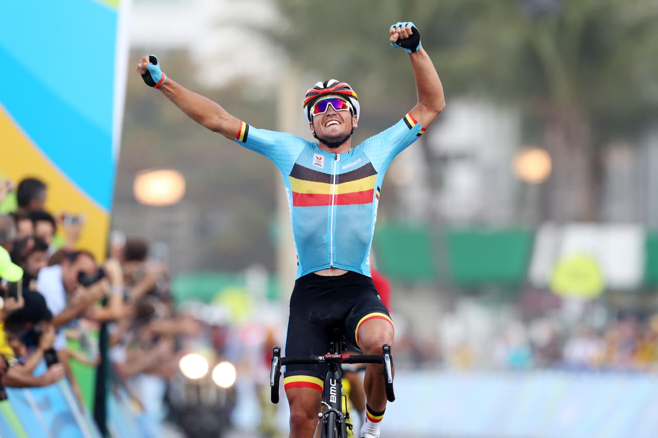 El belga van Avermaet, oro en fondo en carretera