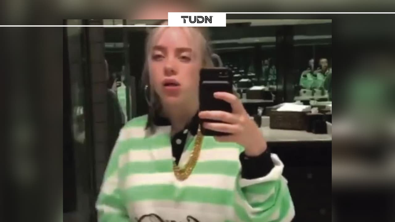 Santos presume 'fichaje' de Billie Eilish