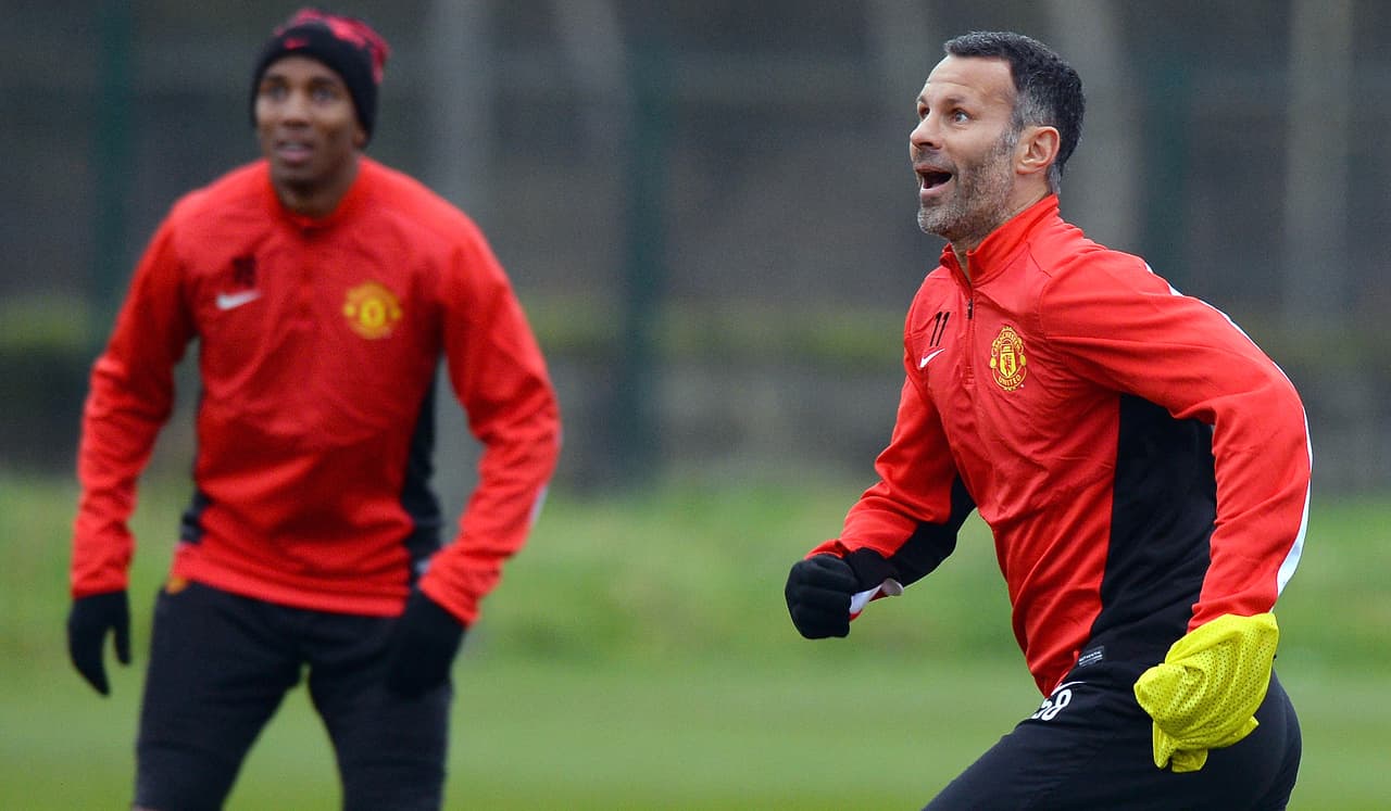 El atacante ganó una Supercopa de Europa, un Mundial de Clubes, una Copa Intercontinental, dos Champions League, 13 Premier League, cuatro FA Cup y nueve Community Shield.