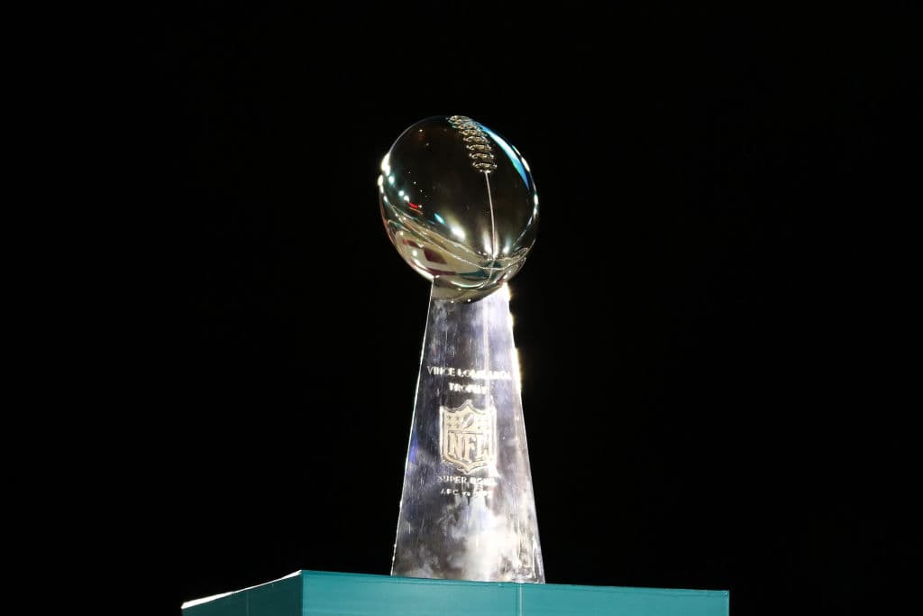 Solo quedan ocho equipos que buscarán levantar el Trofeo Vince Lombardi en el Superbowl LV.