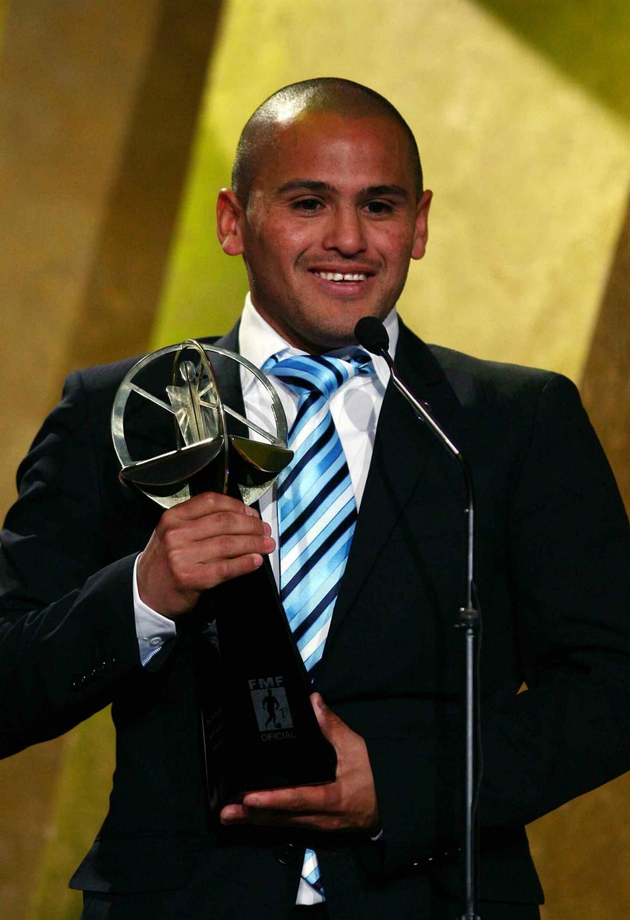Humberto Suazo (Monterrey) - Apertura 2010 y Apertura 2009