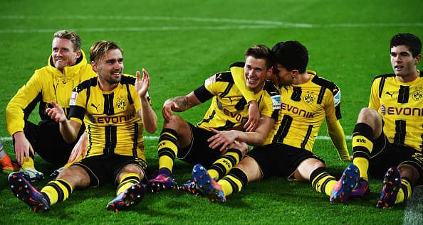 El estadounidense Pulisic pudo celebrar al final con los 'borussers'.