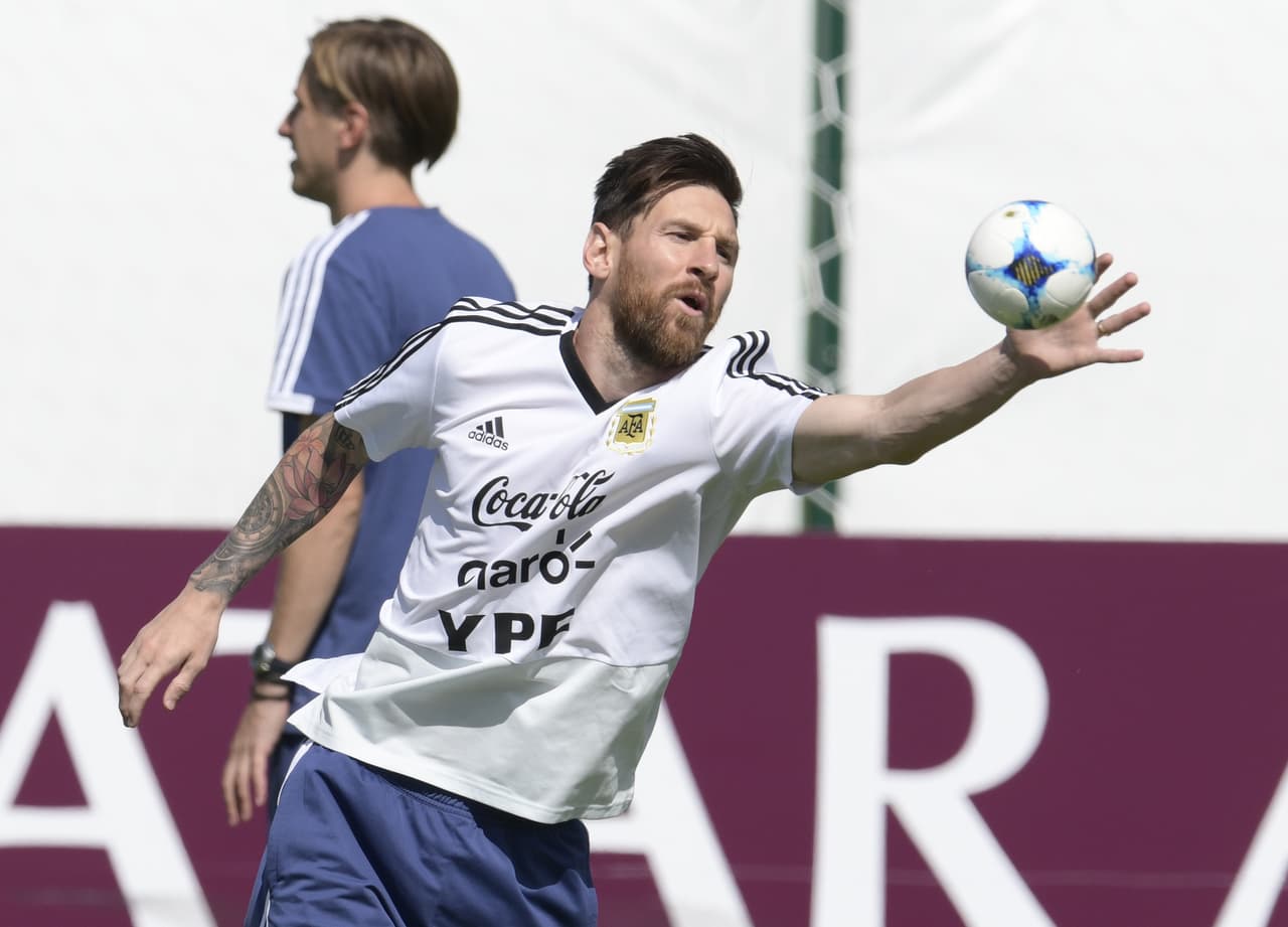 Argentina se entrena por última vez antes del crucial partido ante Nigeria