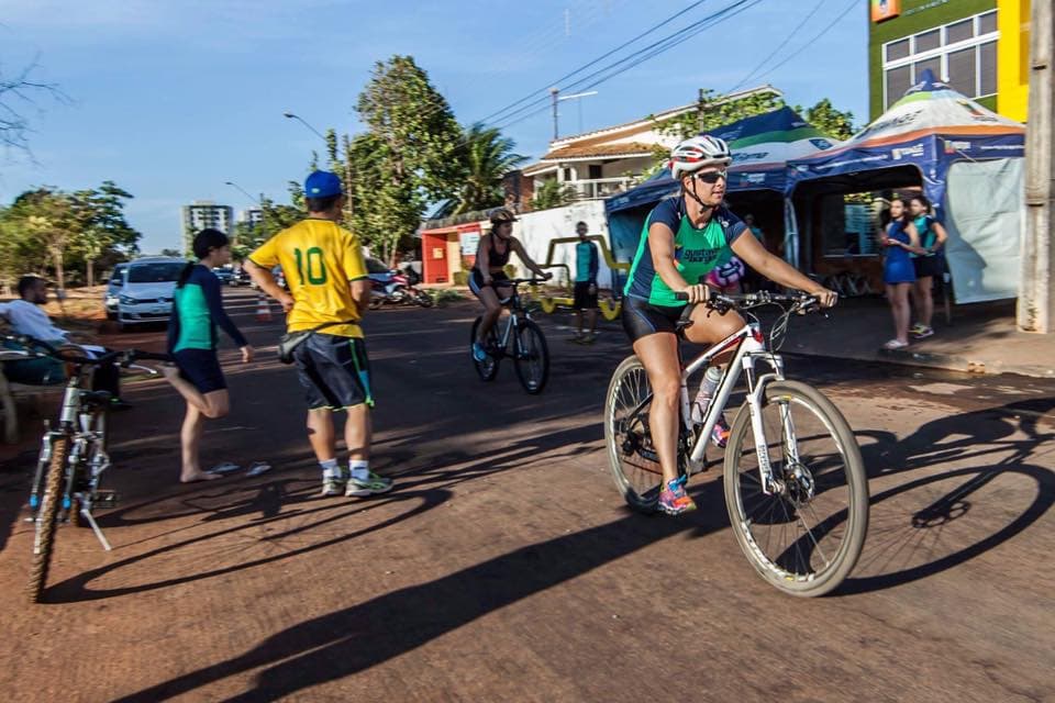 El accidente ocurrió en el lago de Palmas durante la sexta etapa de un torneo regional. A la mitad de la prueba, algunos triatletas pidieron ayuda a los bomberos debido al fuerte viento que soplaba.