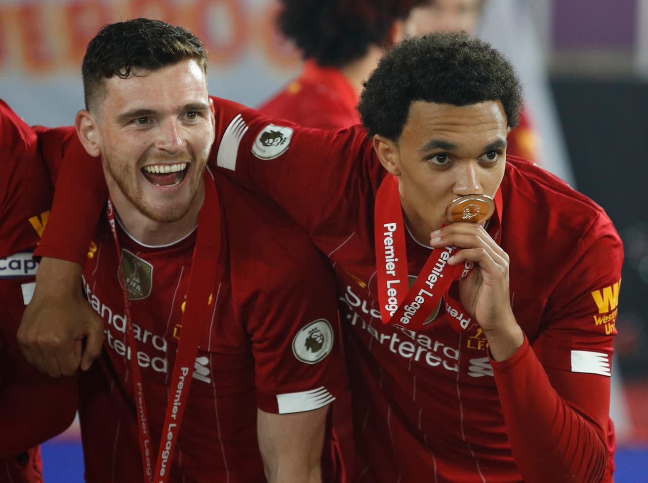 Las mejores imágenes de los festejos del los campeones de la Premier League 2019-2020.