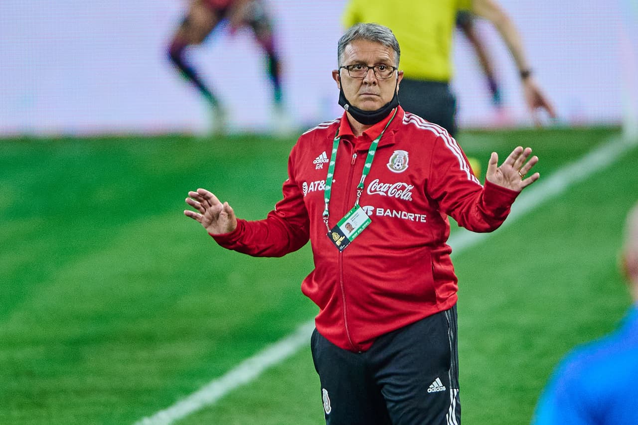 Tras fracaso, Femexfut respalda al 'Tata' Martino con México