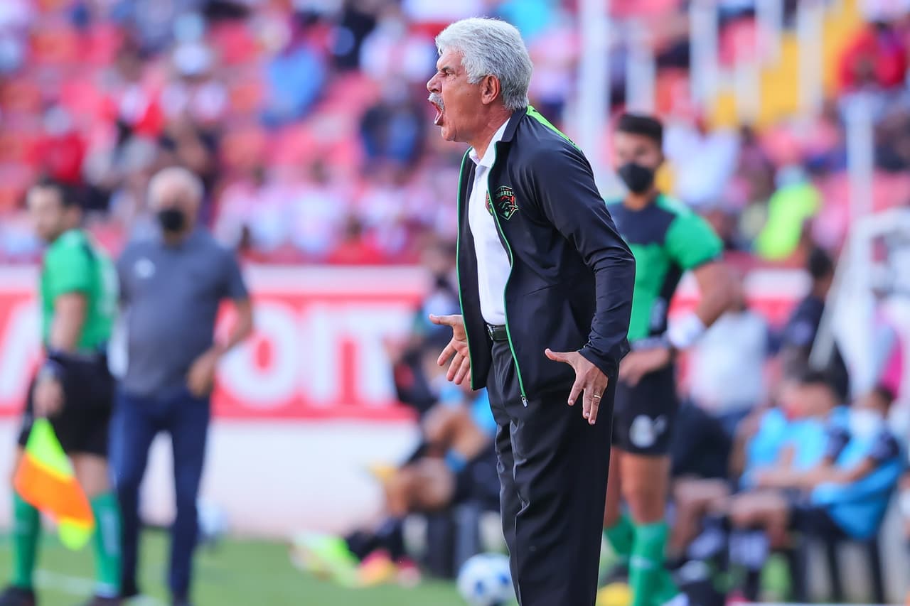 'Tuca' Ferretti analiza llegada de un refuerzo más para FC Juárez