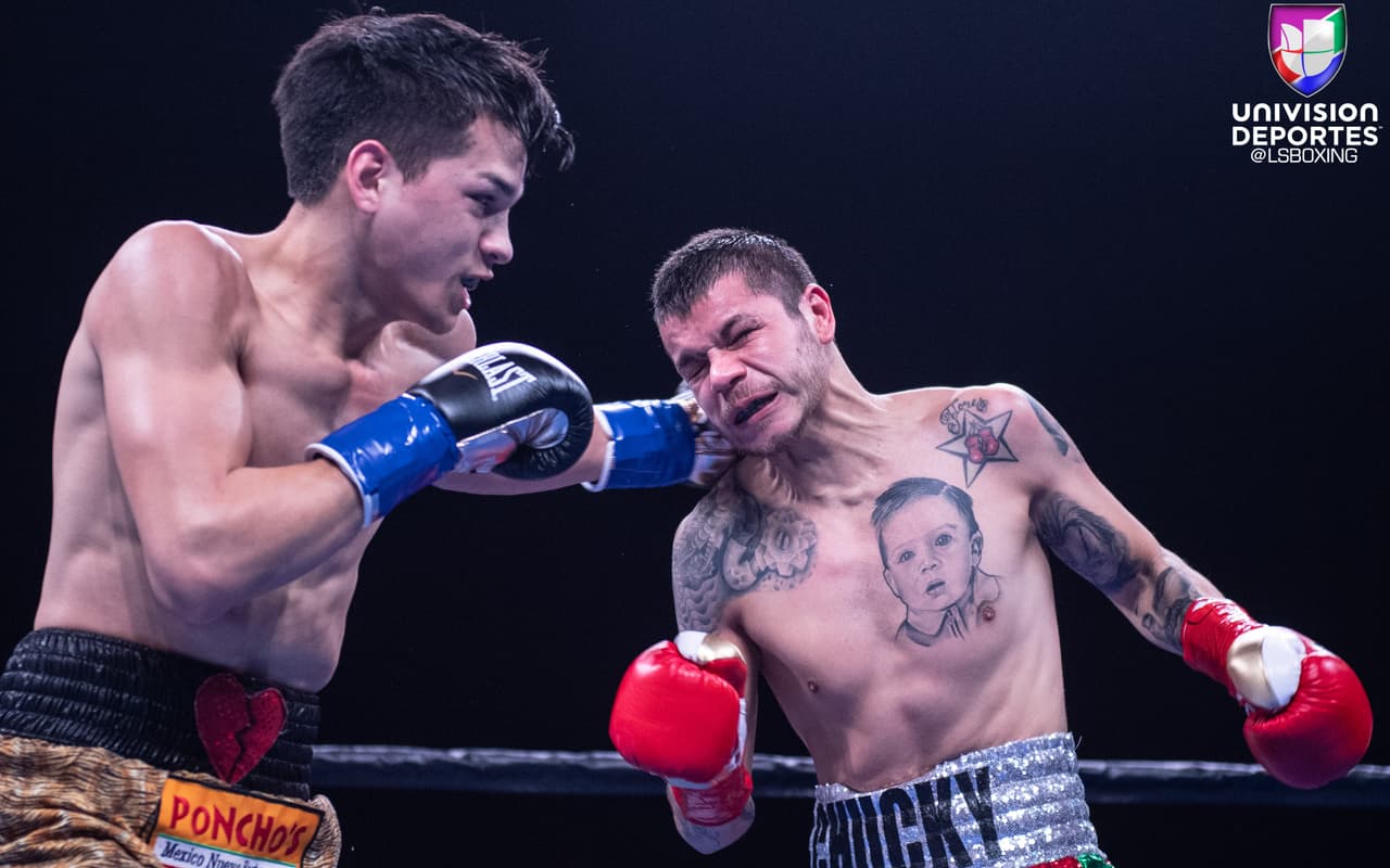 En la velada coestelar, el invicto Brandon Figueroa acabó con Moisés 'Chucky' Flores en tres asaltos para seguir avanzando en la clasificación y poder contender por un título mundial en un futuro cercano.