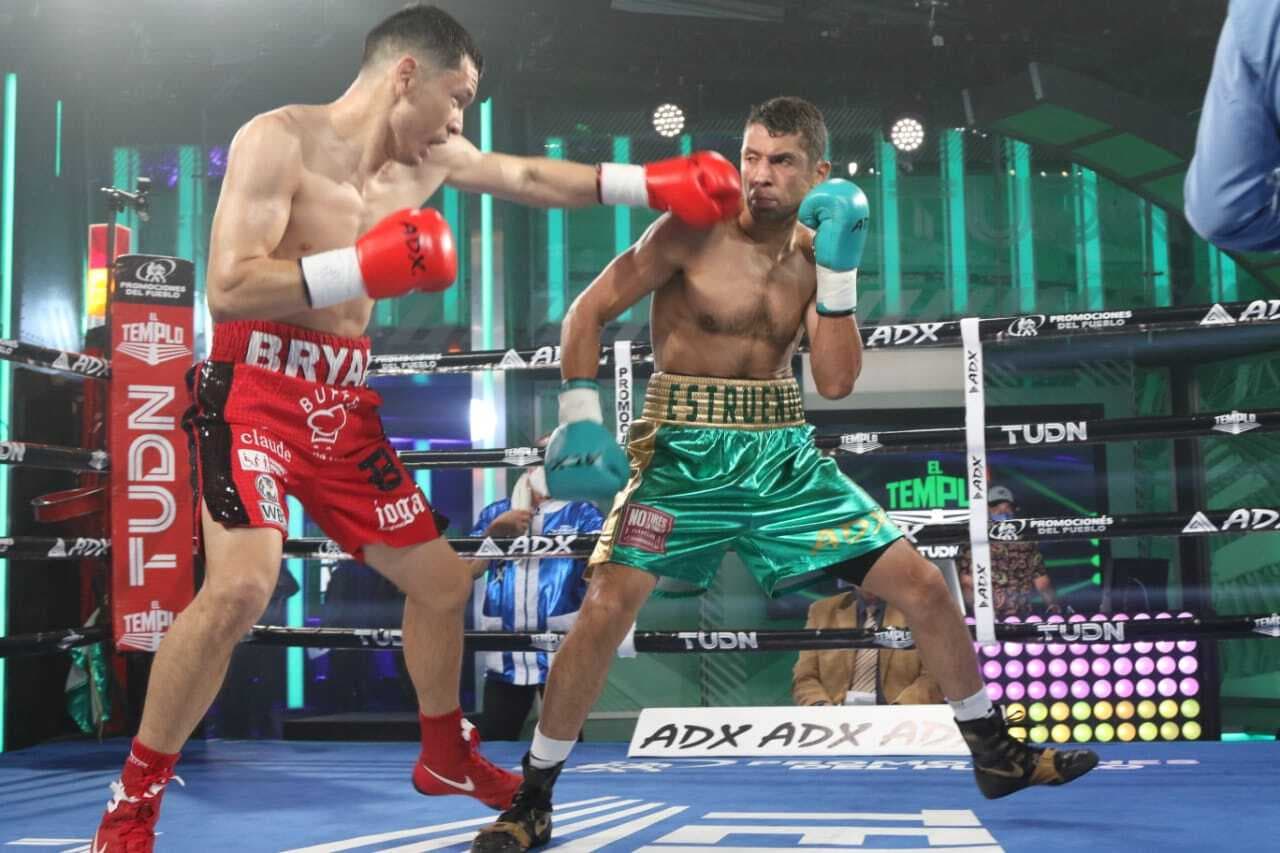 Bryan Flores se impuso a Jorge Sánchez al cabo del tercer round | Bryan 'Niño Maravilla' Flores dio muestra de su poderío y al 01:48 del tercer round se impuso por la vía del nocaut técnico a Jorge 'Estruendo' Sánchez,