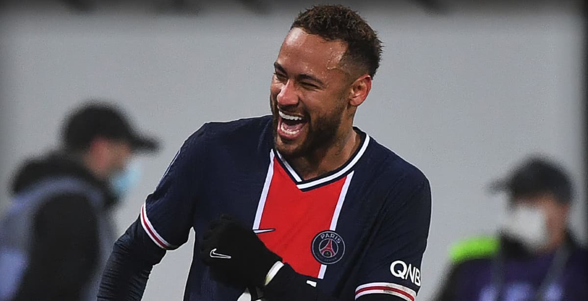 Neymar está por firmar su renovación con el PSG