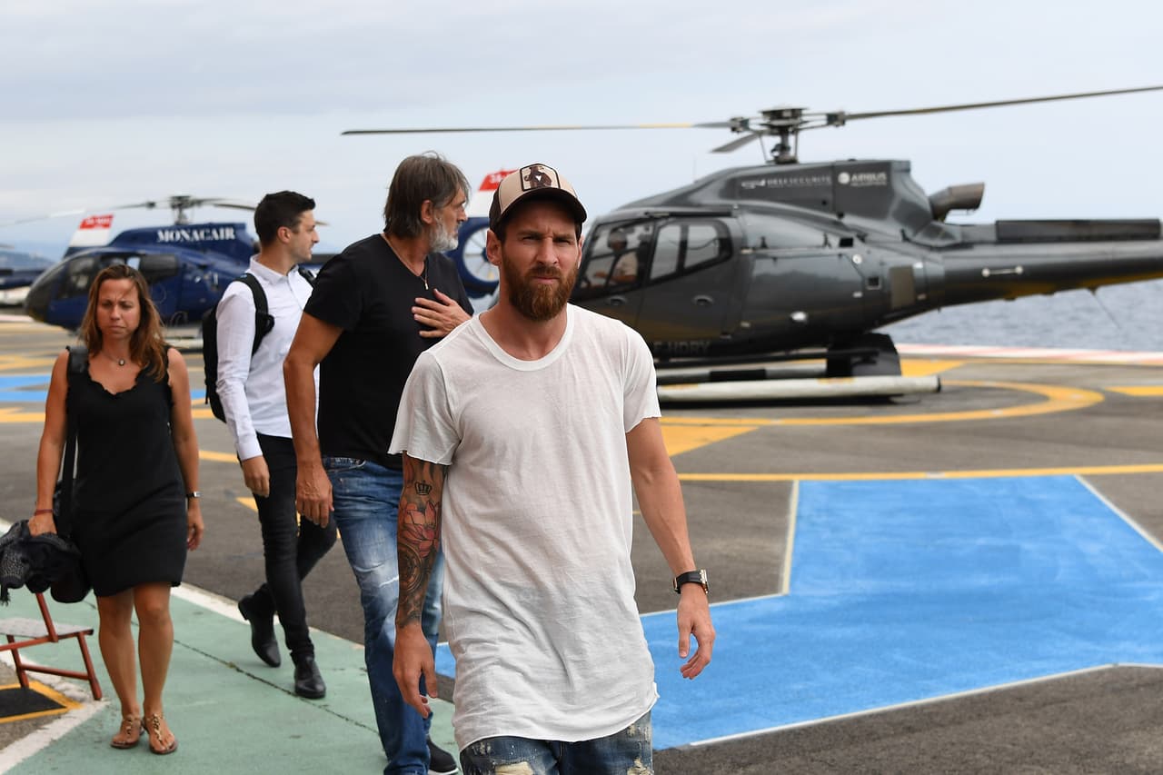 Las figuras generaron toda clase de emociones a su llegada a Mónaco.