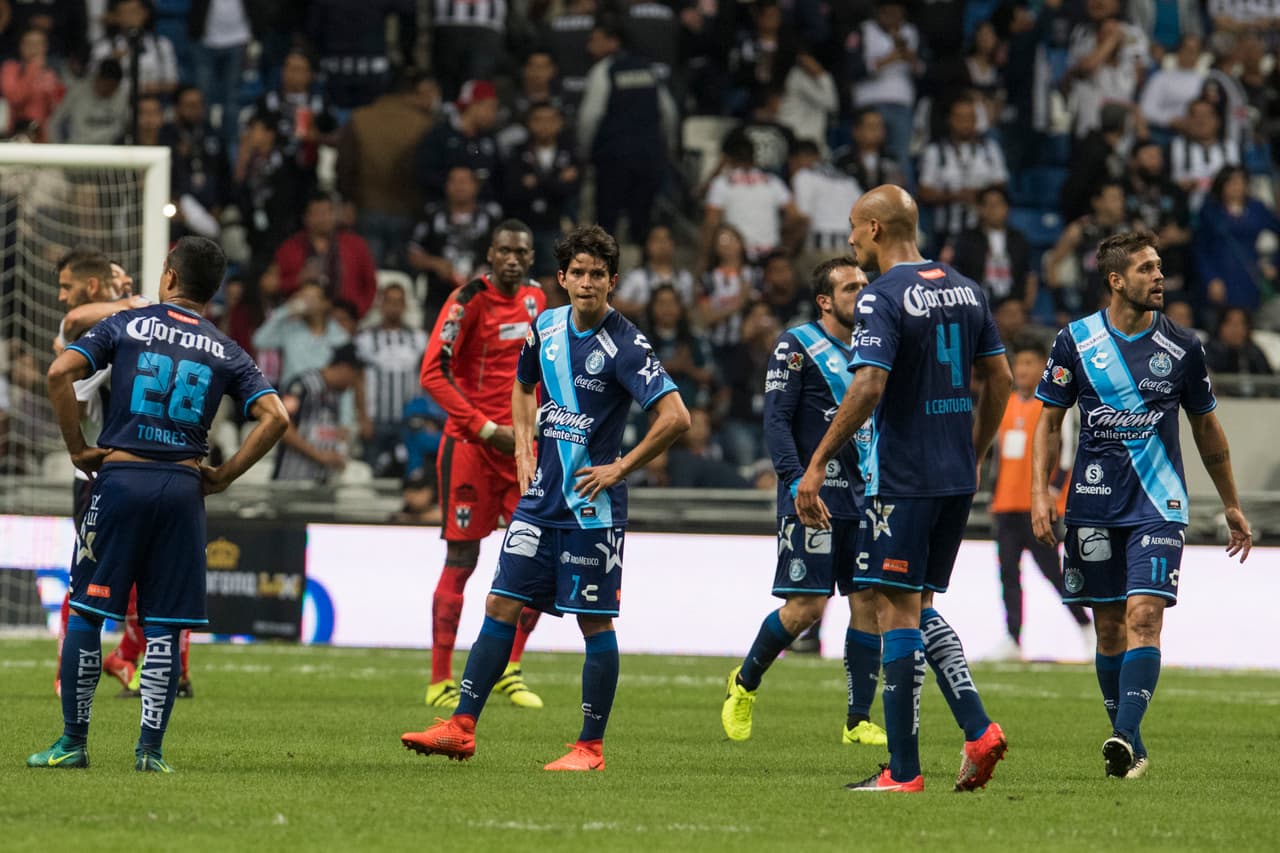 Al minuto 69 llegó el último gol del partido, el 3-2 para Puebla por intermedio de Damián Schmidt. Pese al gol, el empujón no le alcanzó a la visita para lograr la igualdad.
