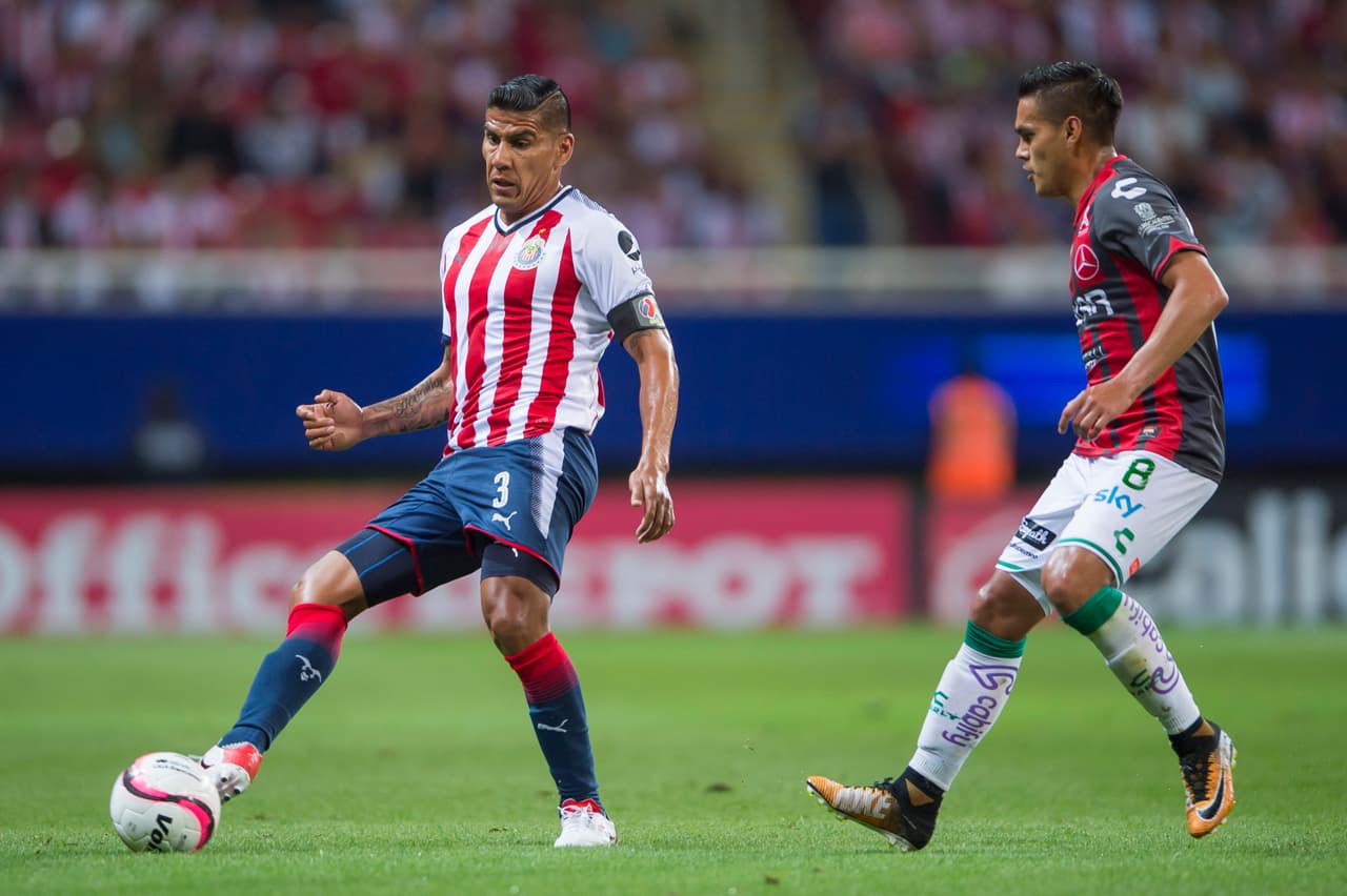 Las emociones del partido llegaron rápido. Los cuatro goles se marcaron en el primer tiempo del partido.